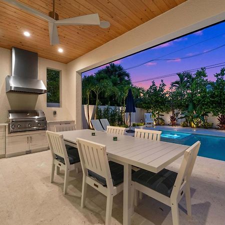 Stylish Family Friendly Home Private Pool & Wd Naples Exterior photo