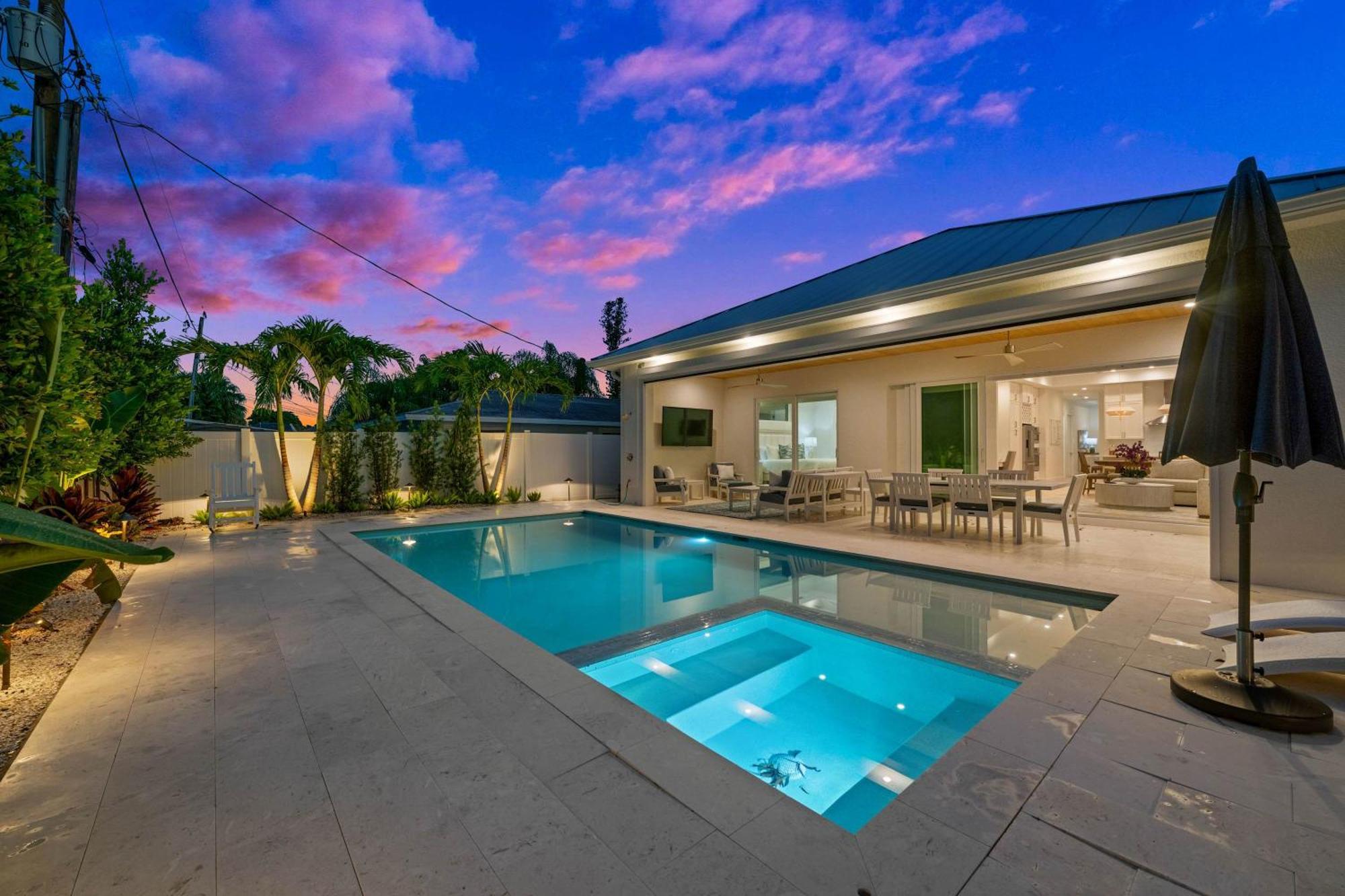 Stylish Family Friendly Home Private Pool & Wd Naples Exterior photo