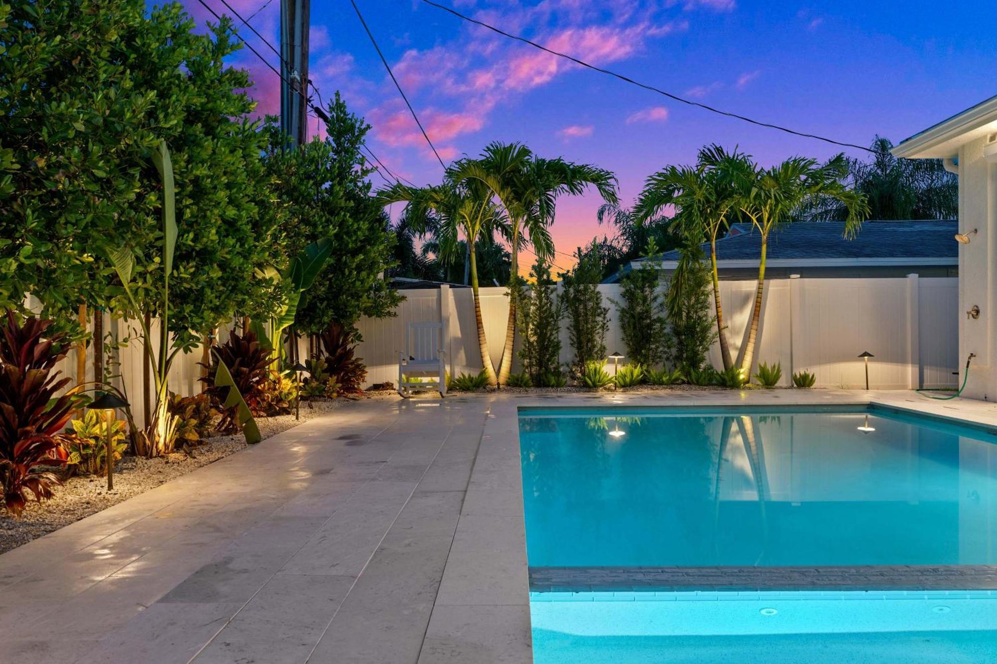 Stylish Family Friendly Home Private Pool & Wd Naples Exterior photo