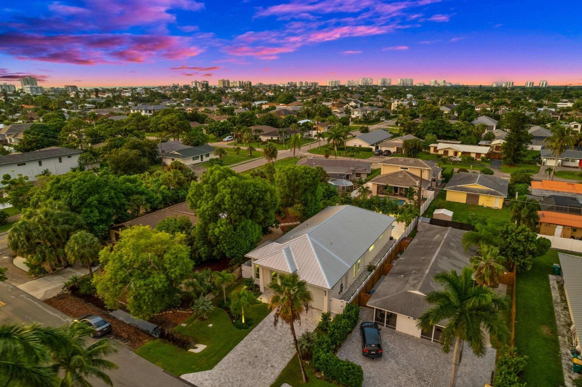 Stylish Family Friendly Home Private Pool & Wd Naples Exterior photo