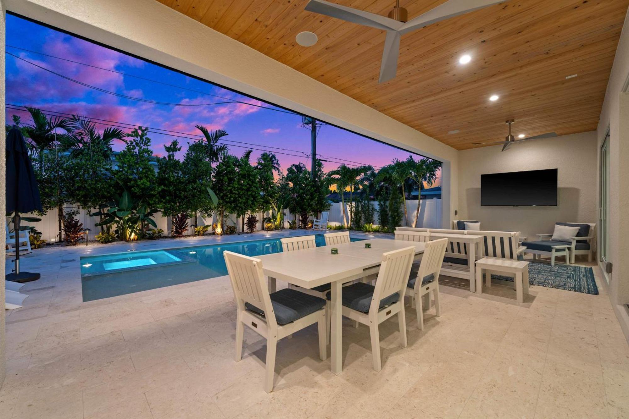 Stylish Family Friendly Home Private Pool & Wd Naples Exterior photo